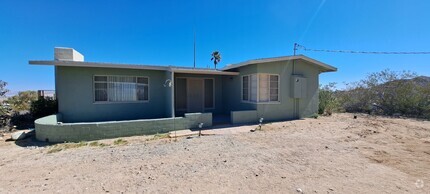 Building Photo - Secluded Mid Century Modern Home