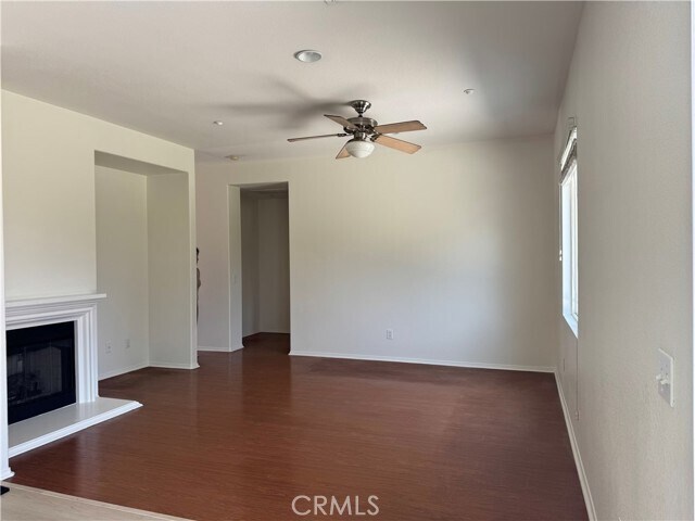 Building Photo - 6945 Regal Park Dr