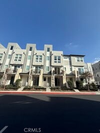 Building Photo - 1218 S Urbana St