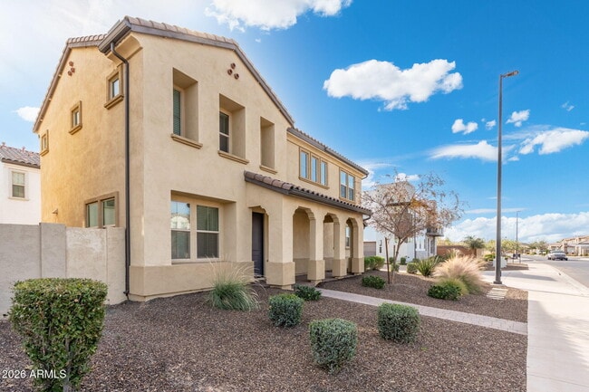 Building Photo - 3925 E Megan St