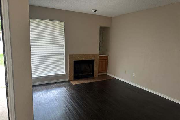 Building Photo - 8005 Rothington Rd