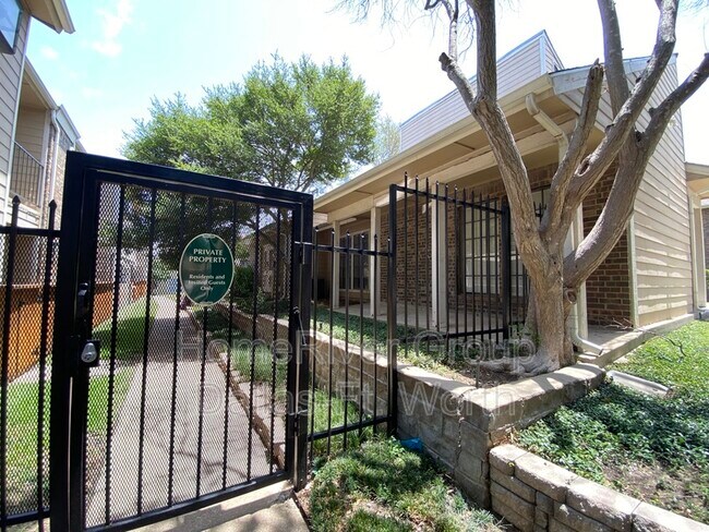 Building Photo - 4748 Old Bent Tree Ln