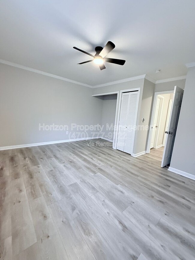 Building Photo - 11 Country Pl Ct