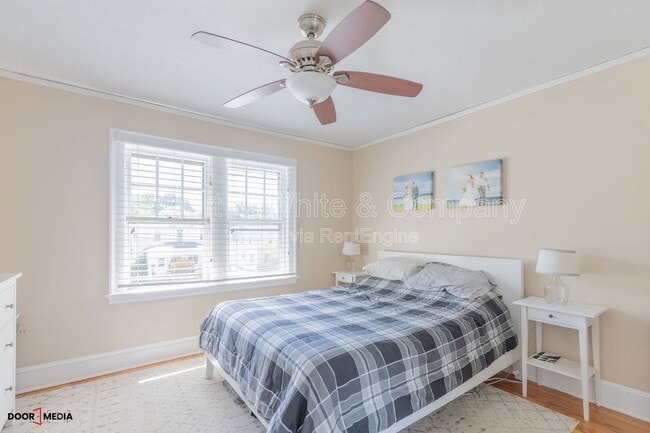 Building Photo - 54 Fennbrook Rd