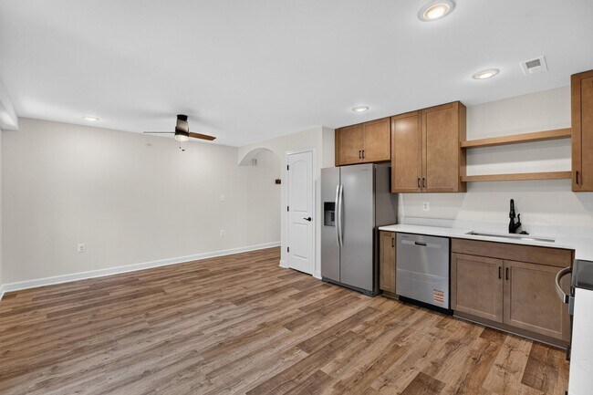 Building Photo - Brand New Apartments for Rent in Harrisonburg