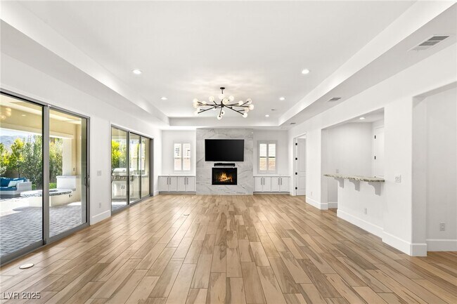 Building Photo - 4039 Villa Rafael Dr