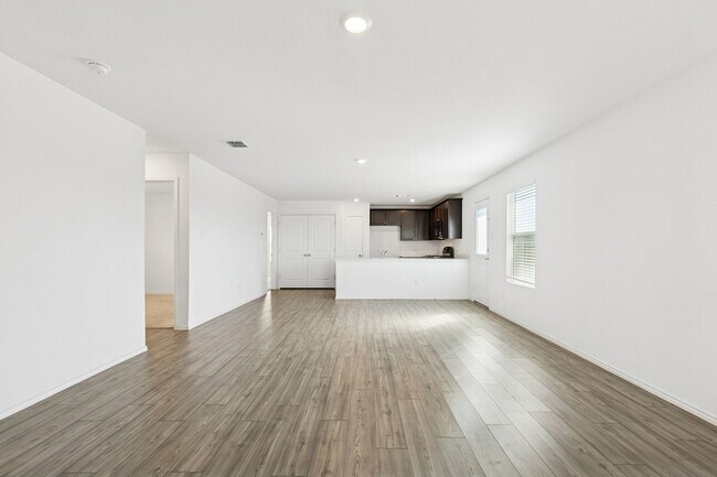 Building Photo - 9700 Lafferty Ln