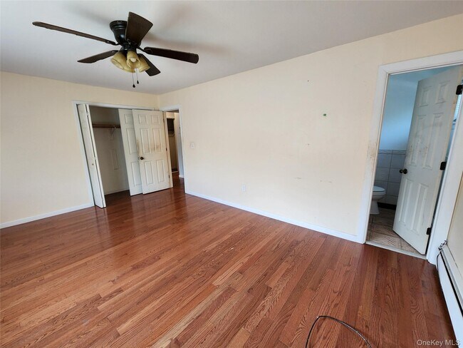 Building Photo - 25 Tanager Rd