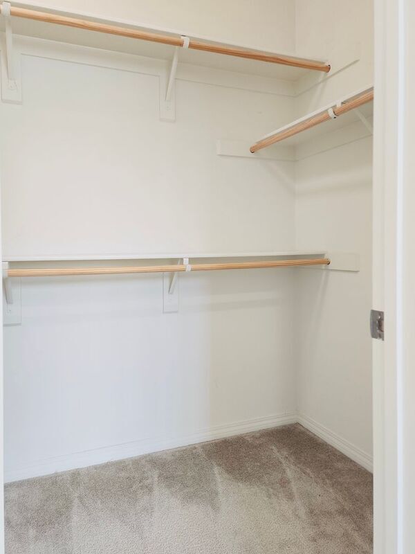 Building Photo - 2415 Tapestry Wy