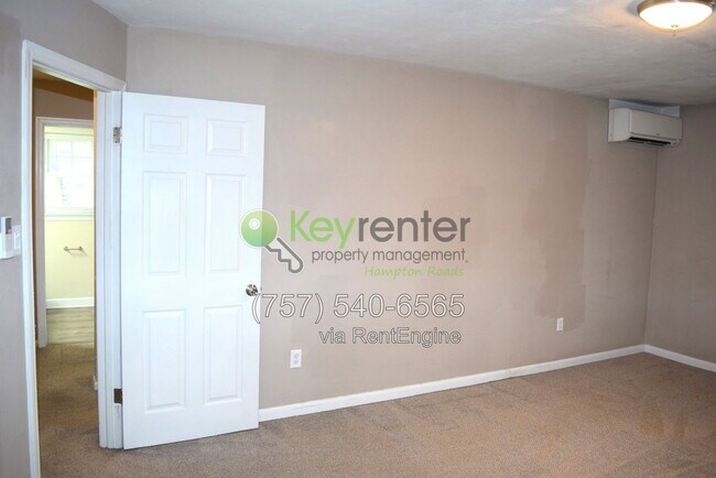Building Photo - 1310 Sparrow Rd