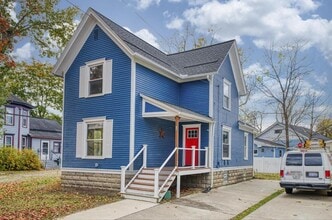 Building Photo - 116 Jewett St