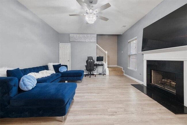 Building Photo - 504 Trotters Ln