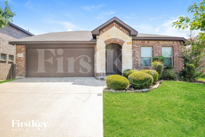Primary Photo - 11913 Rustling Oaks Dr