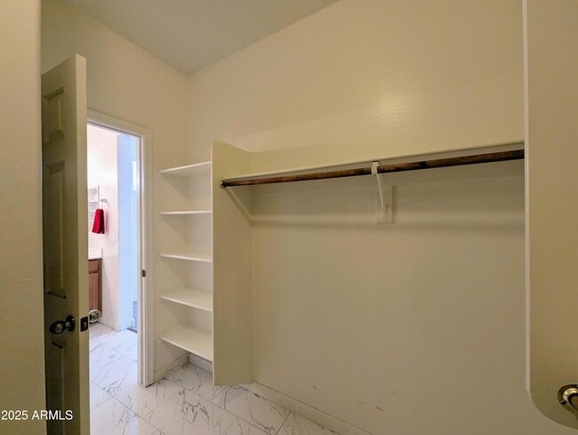 Building Photo - 2734 W Bowker St