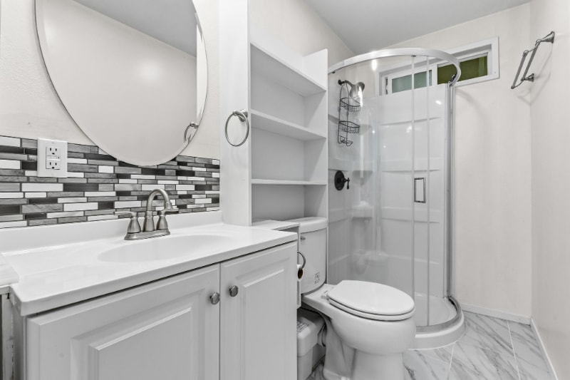 Building Photo - 82-5909-5909 Coffee Royal Pl