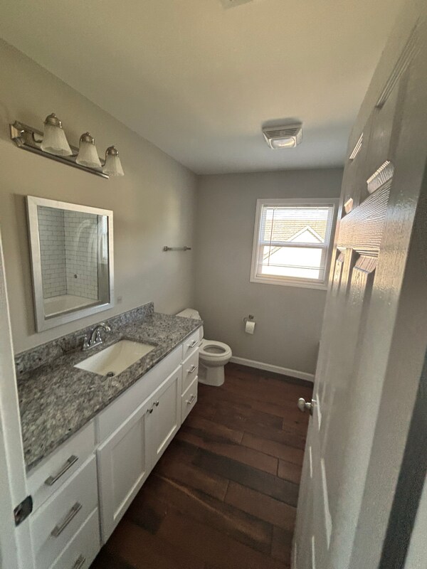 Building Photo - 203 Cherokee Dr