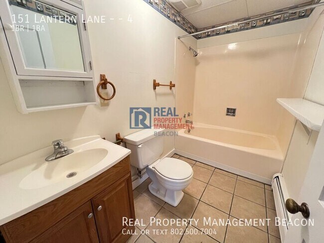 Building Photo - 151 Lantern Ln