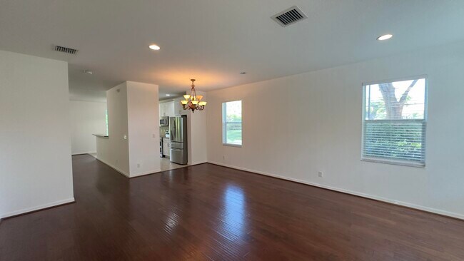 Building Photo - 10609 Willow Oak Ct