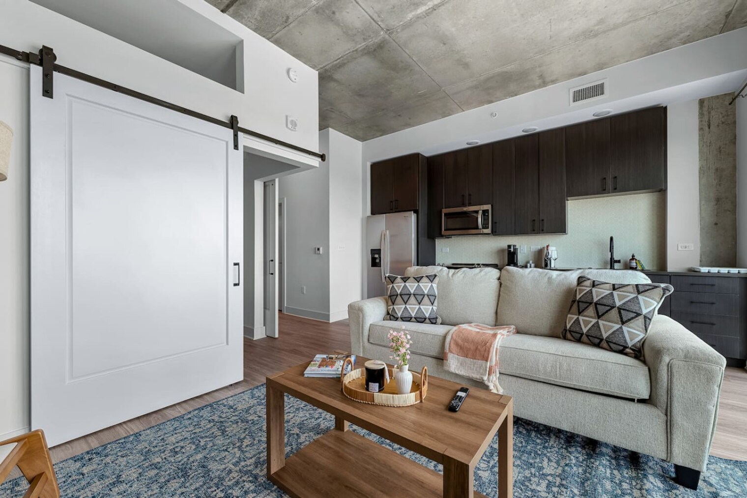 Building Photo - 617 N 12th St