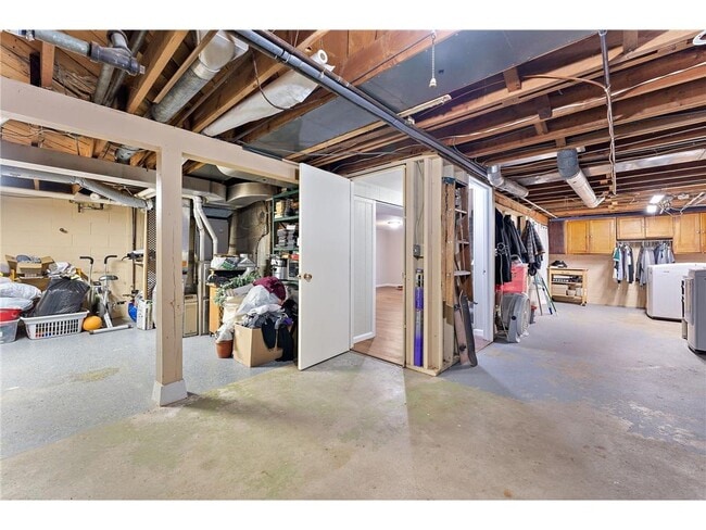 Building Photo - 1401 Nevada Ave