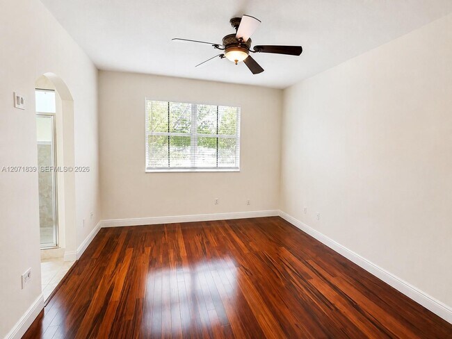 Building Photo - 4974 White Mangrove Way E