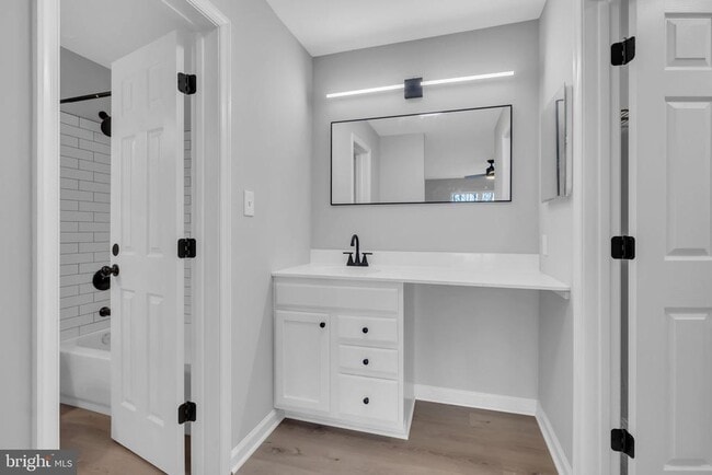 Building Photo - 8720 Sugarwood Ct