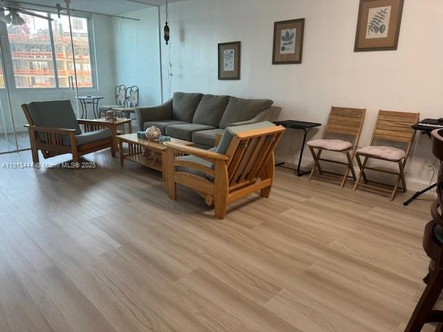 Building Photo - 5401 Collins Ave