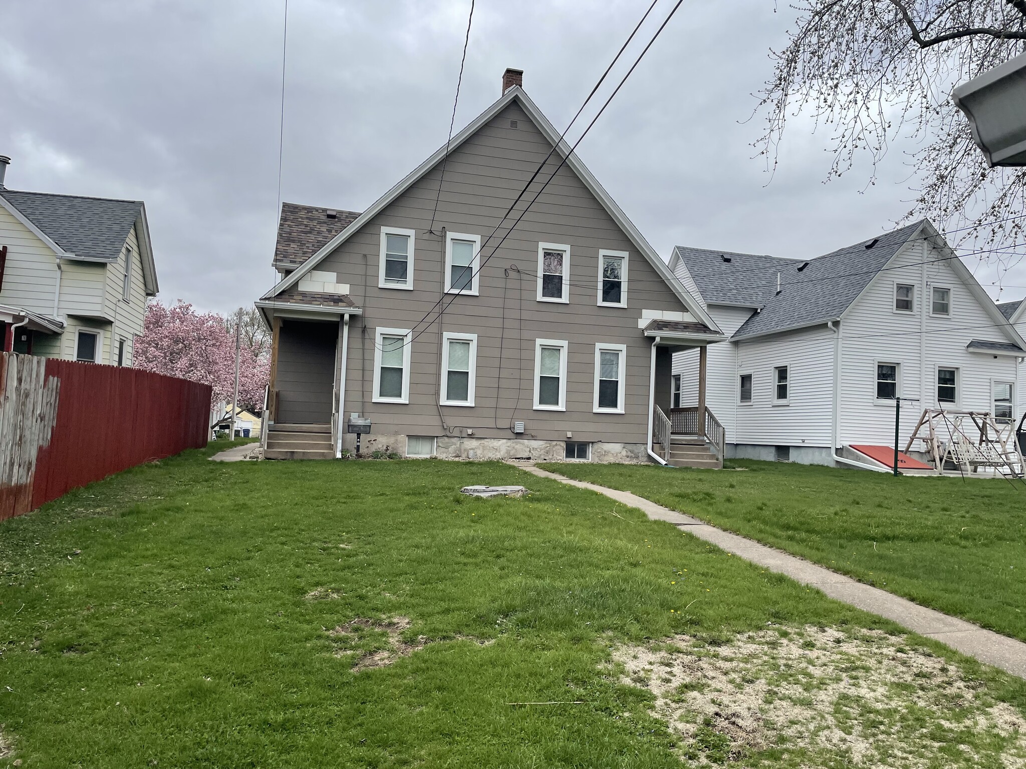 Building Photo - 1721 W 16th St