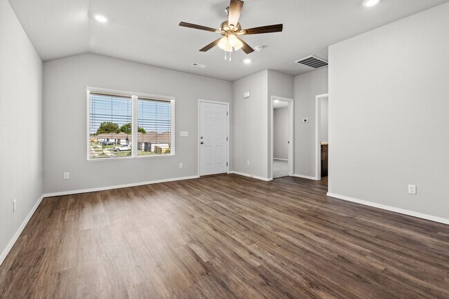 Building Photo - Charming Curb Appeal Meets Modern Comfort in the Monaco Plan!