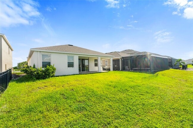 Building Photo - 3914 Lively Coral Pl