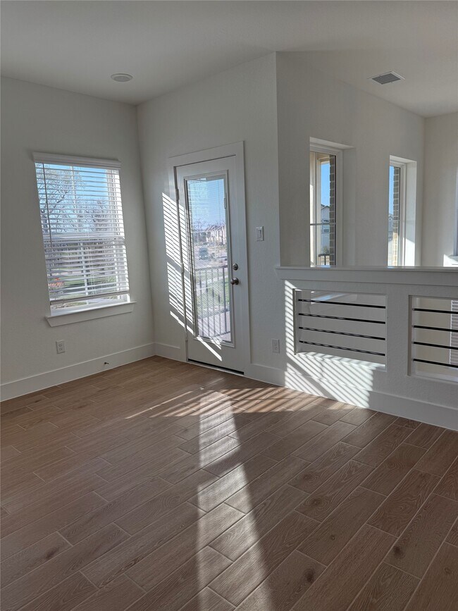 Building Photo - 1442 Shaded Rock Dr