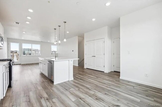 Building Photo - 6814 Merseyside Ln