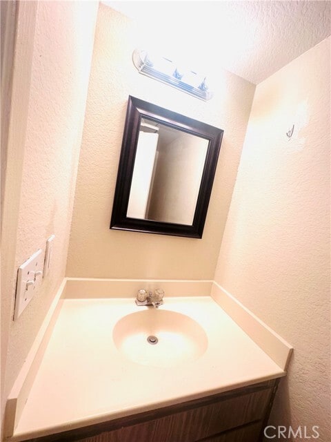 Building Photo - 9723 La Jolla Dr