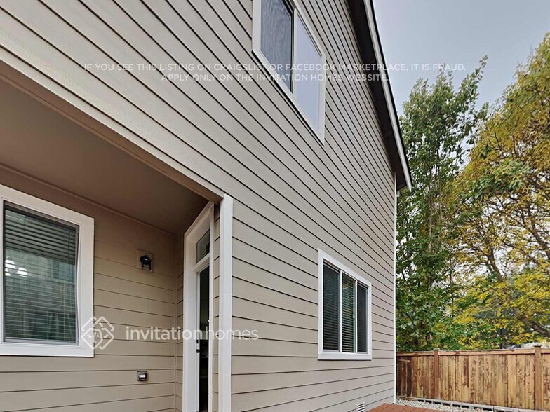 Building Photo - 5200 55th Ave SE