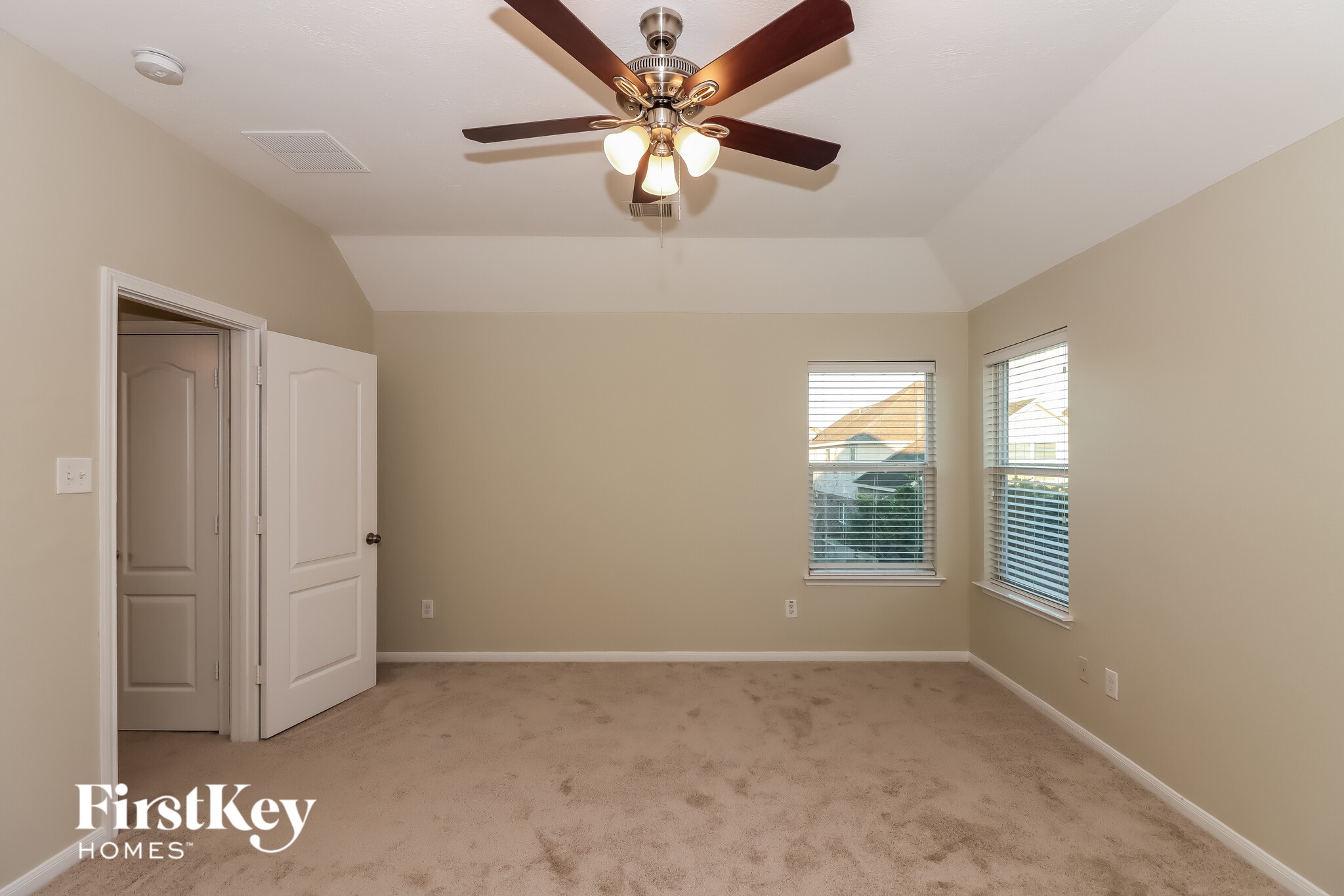 Building Photo - 1315 Lucas St