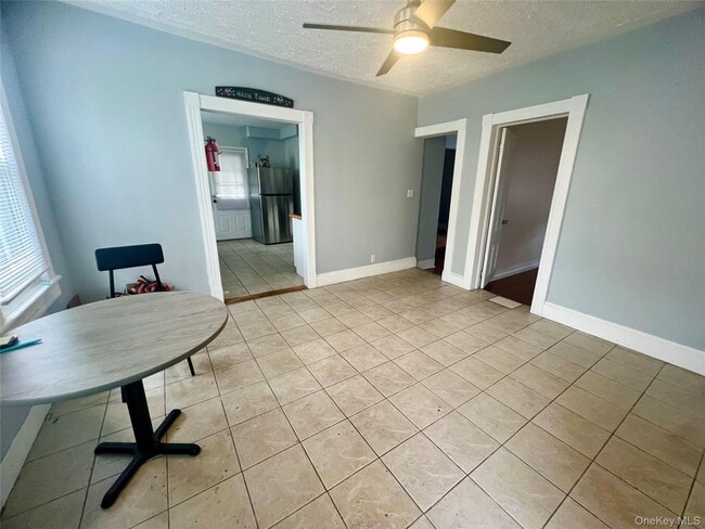 Building Photo - 11 Liberty St