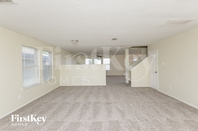 Building Photo - 3824 Bandera Ranch Rd