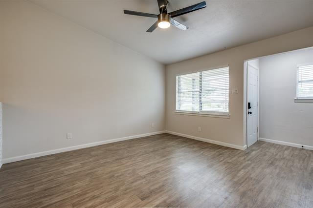 Building Photo - 203 N Forest Crest Dr