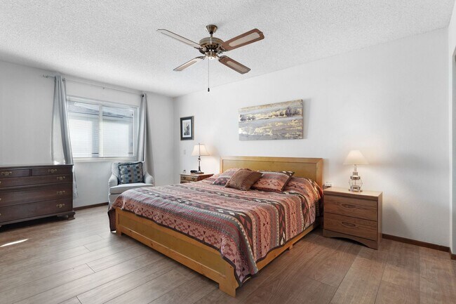 Building Photo - 821 Leisure World