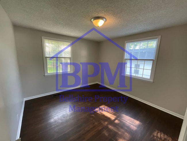 Building Photo - Spacious 3 Bed, 1 Bath Home in Springfield...