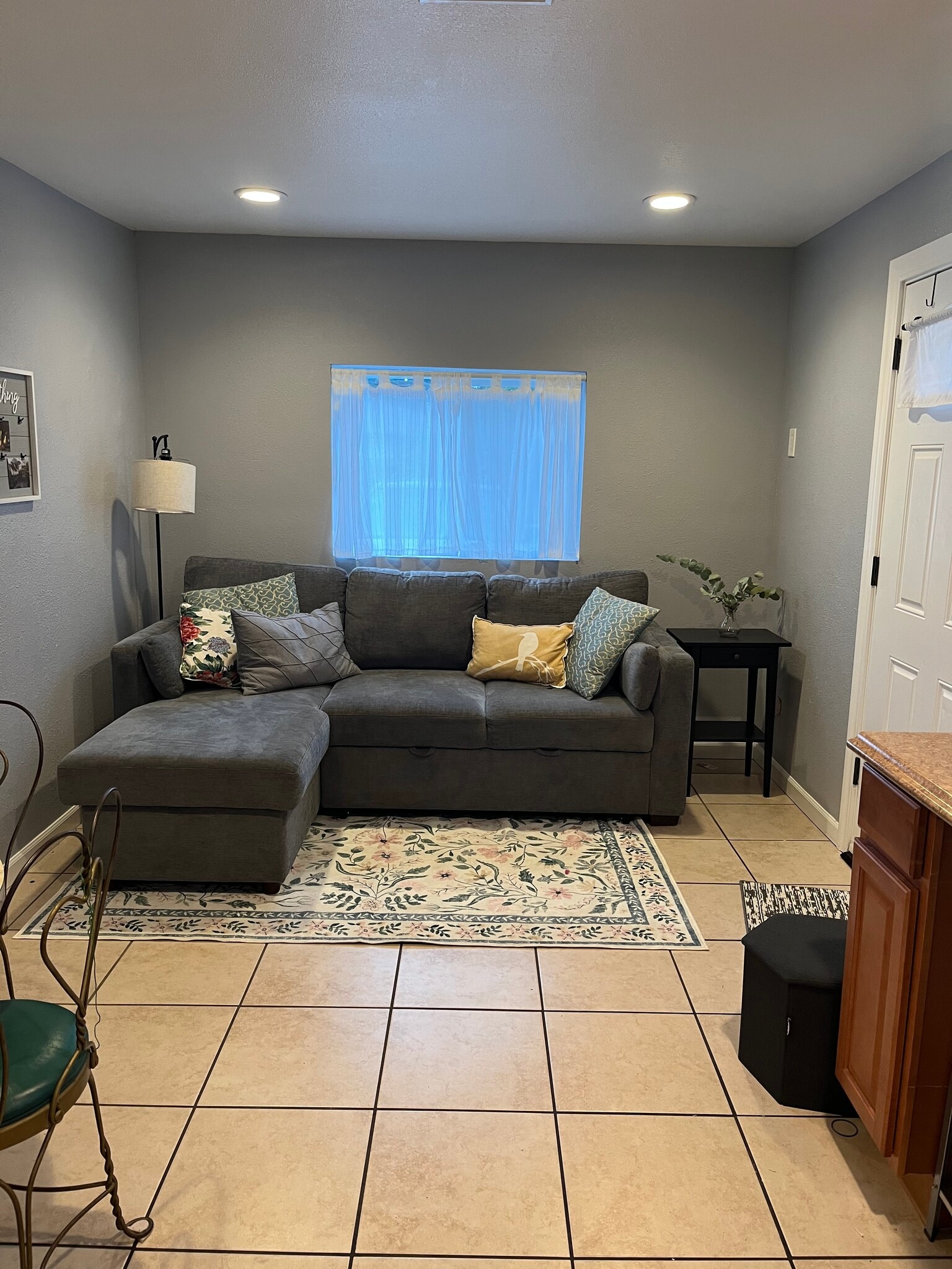 Building Photo - 1018 NW 10th St