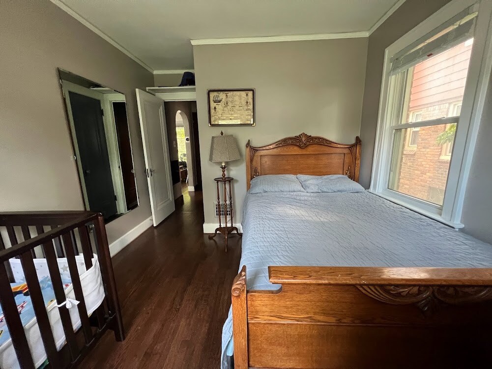 bedroom 2 downstairs - 1334 Northway St