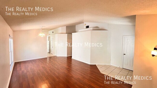 Building Photo - 7373 Mardell Ct