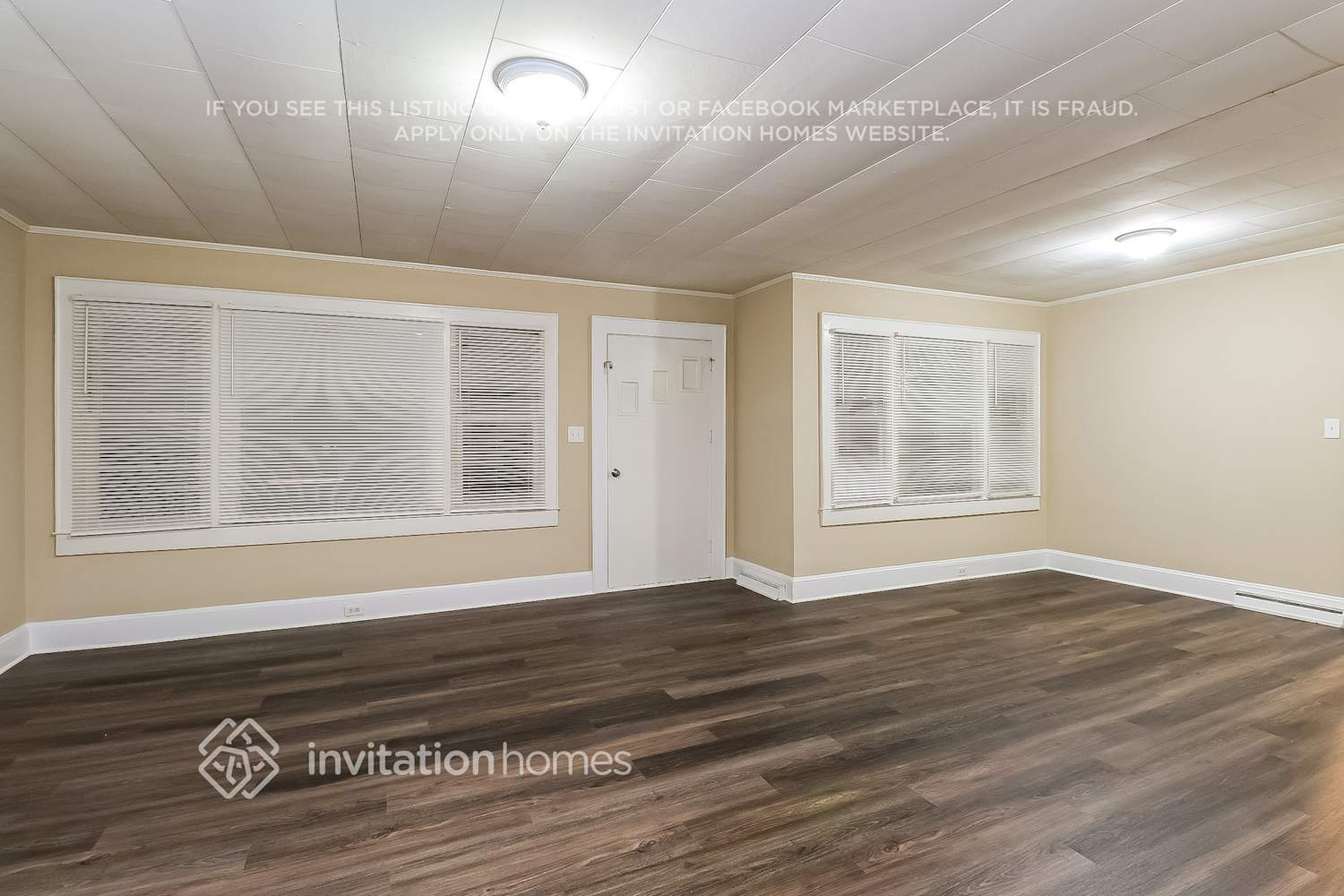 Building Photo - 2209 Ln St