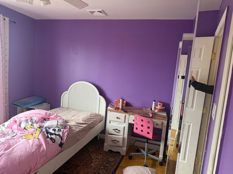 Building Photo - 284 Semton Blvd