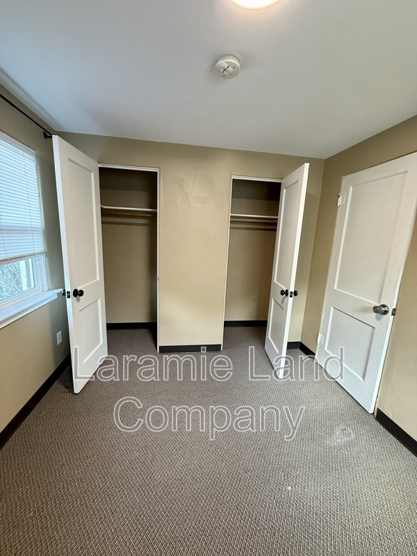 Building Photo - 551 N 10th St