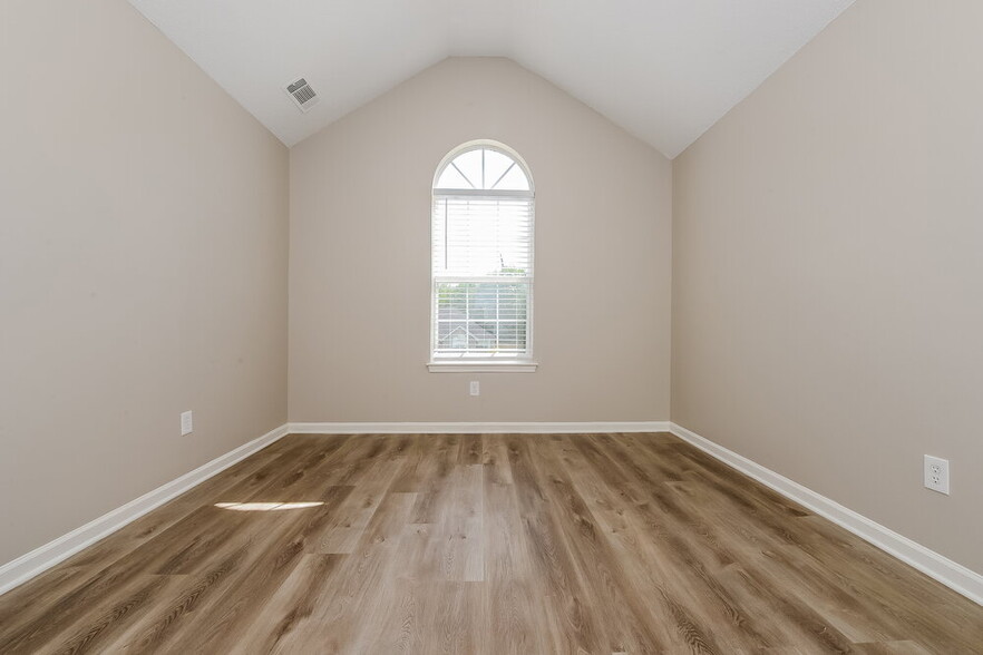 Building Photo - 2375 Marsh Rabbit Ln