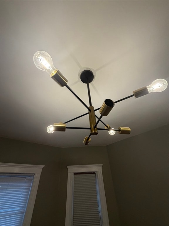 Building Photo - 3943 Washington St