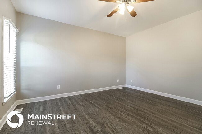 Building Photo - 140 Susan Dr