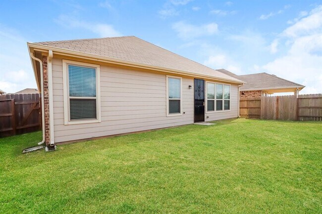 Building Photo - 22211 Davenport Downs Ln